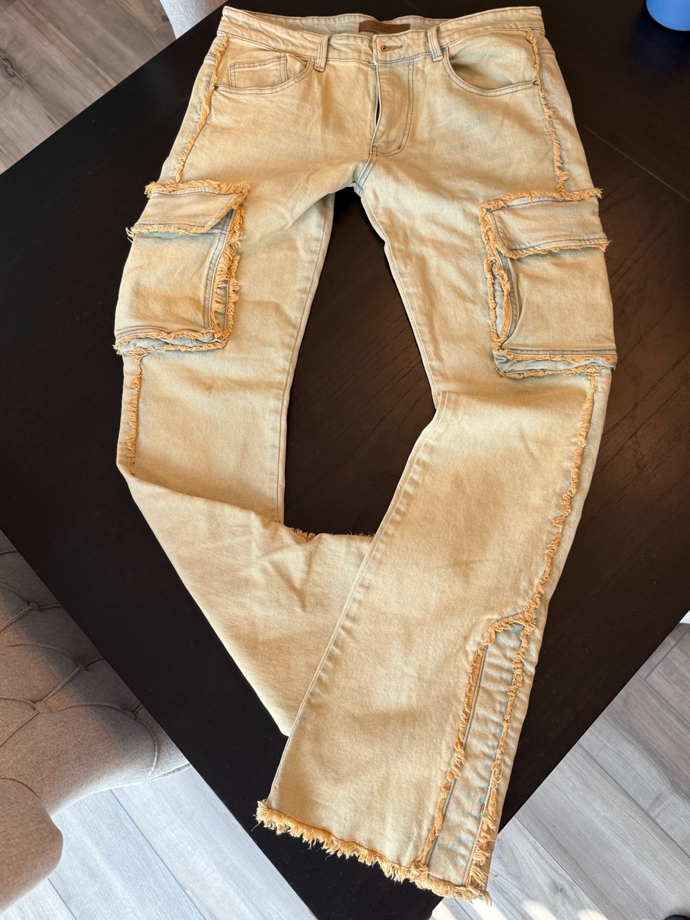 KDNK Size 36 Distressed Cargo Flare Jeans Light Wash Y2K Streetwear